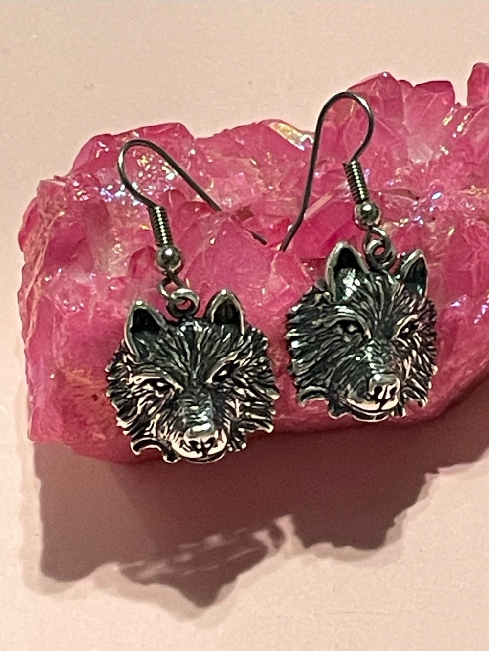 Sterling Silver Gray Wolf Pierced Earrings #7215